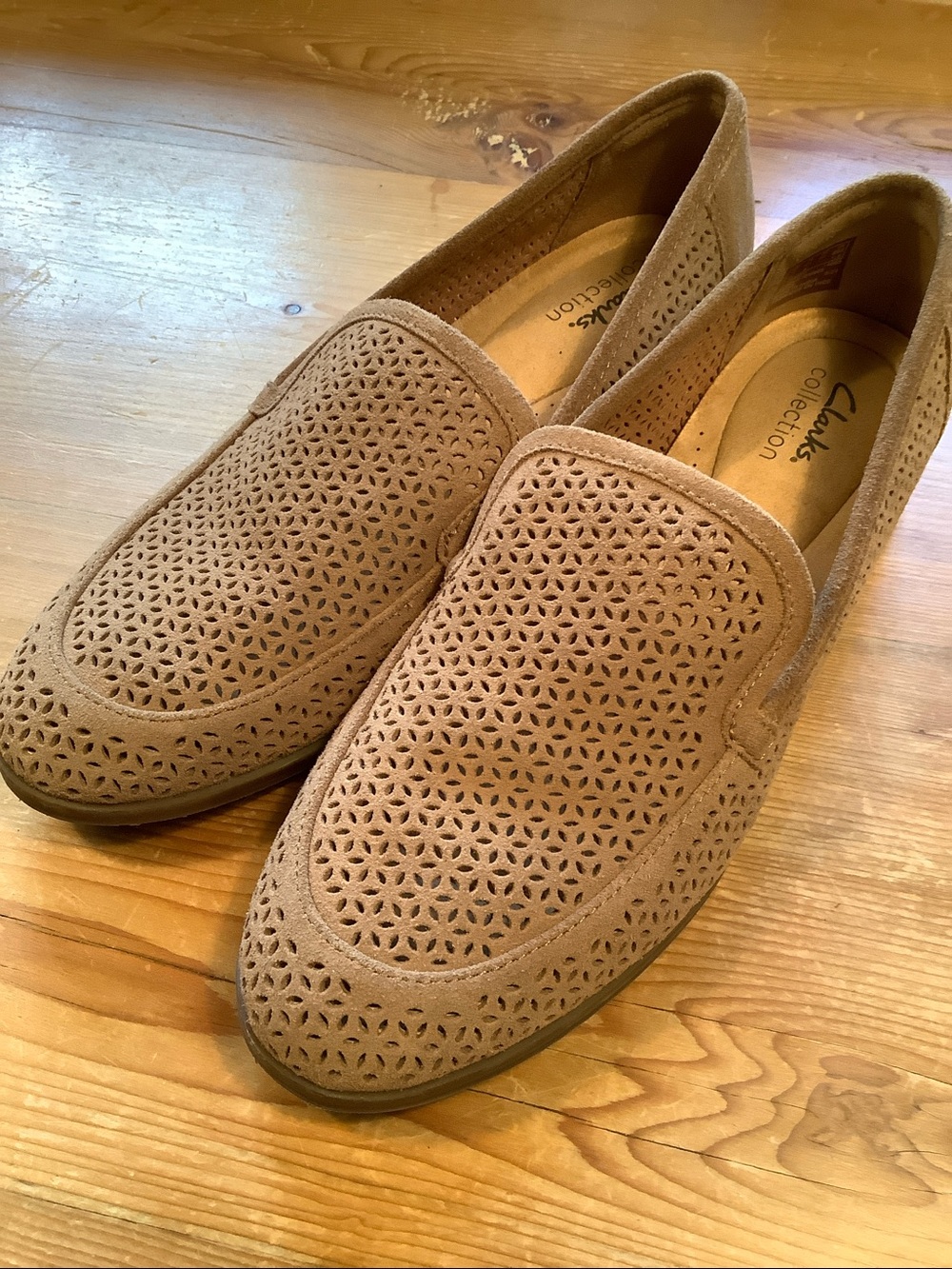 NEW Clarks Collection Perforated Trish Cove Suede Loafer - Size US 9.5 - EU 41